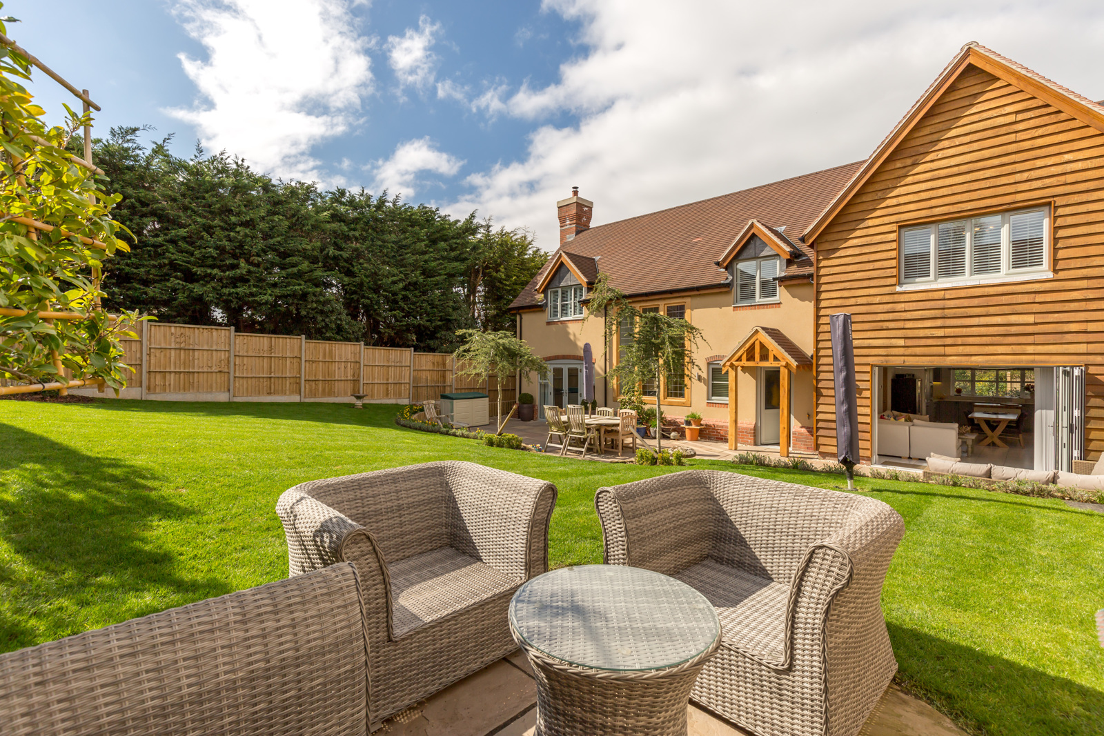 5 Bedroom Detached House Sold in StratforduponAvon, CV37