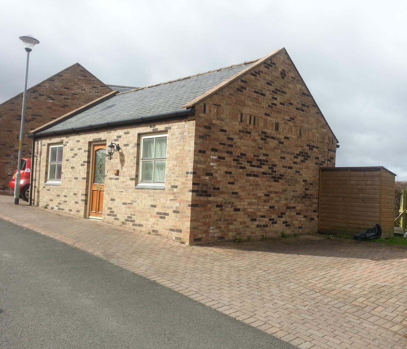 1 Bedroom Detached Bungalow Let in Hexham, NE46