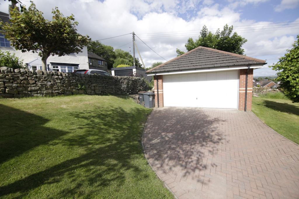 4 Bedroom Detached House Sold in StokeonTrent, ST7