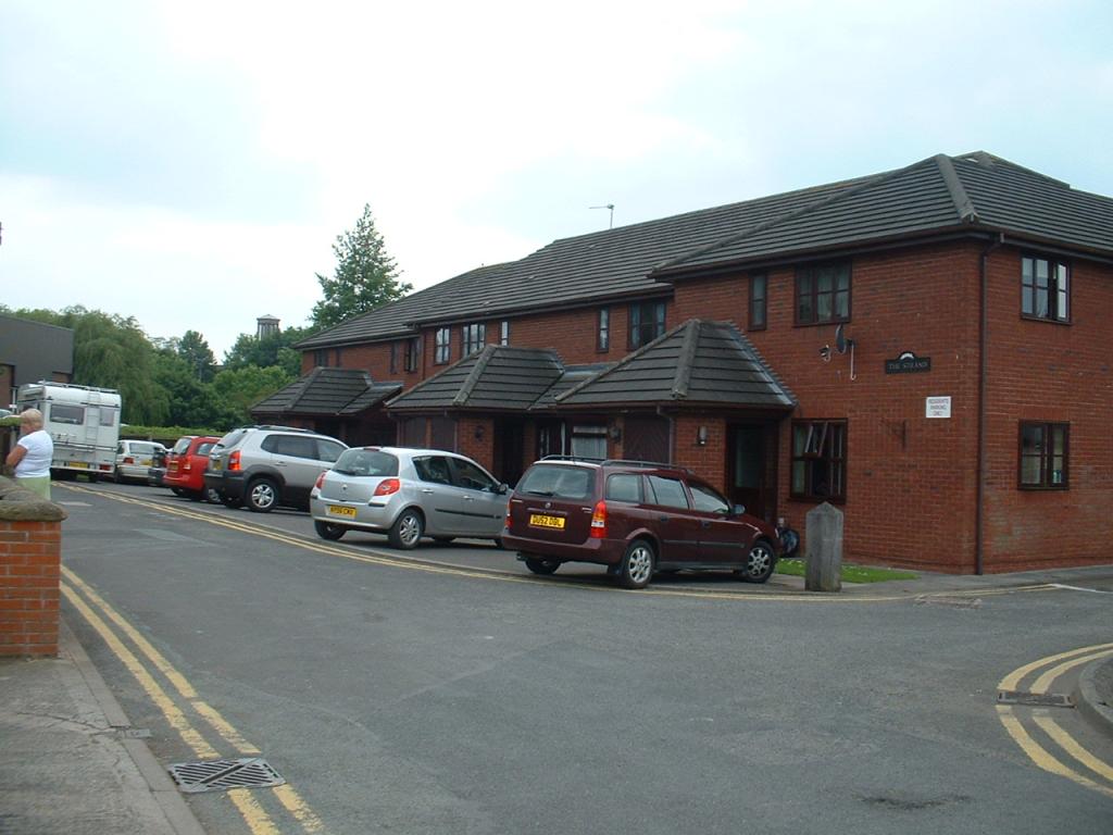 2 Bedroom Flat Let in Whitchurch, SY13