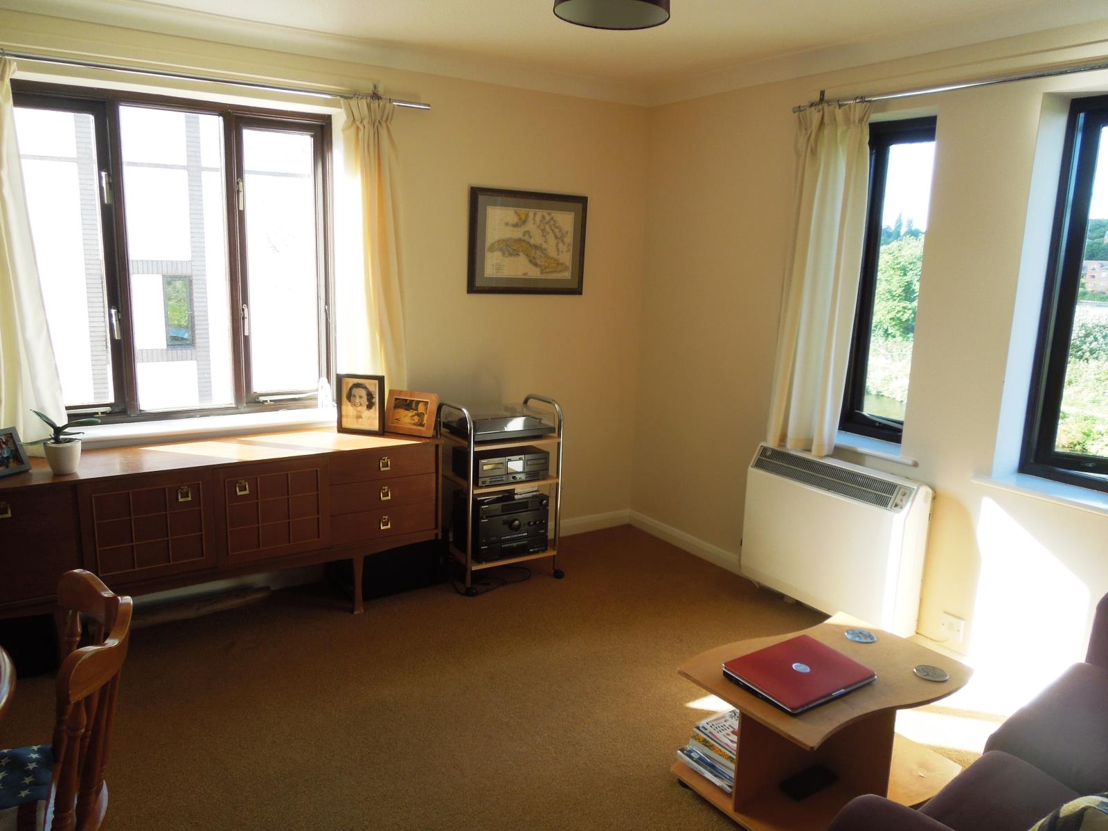 2 Bedroom Apartment Let in Exeter, EX2