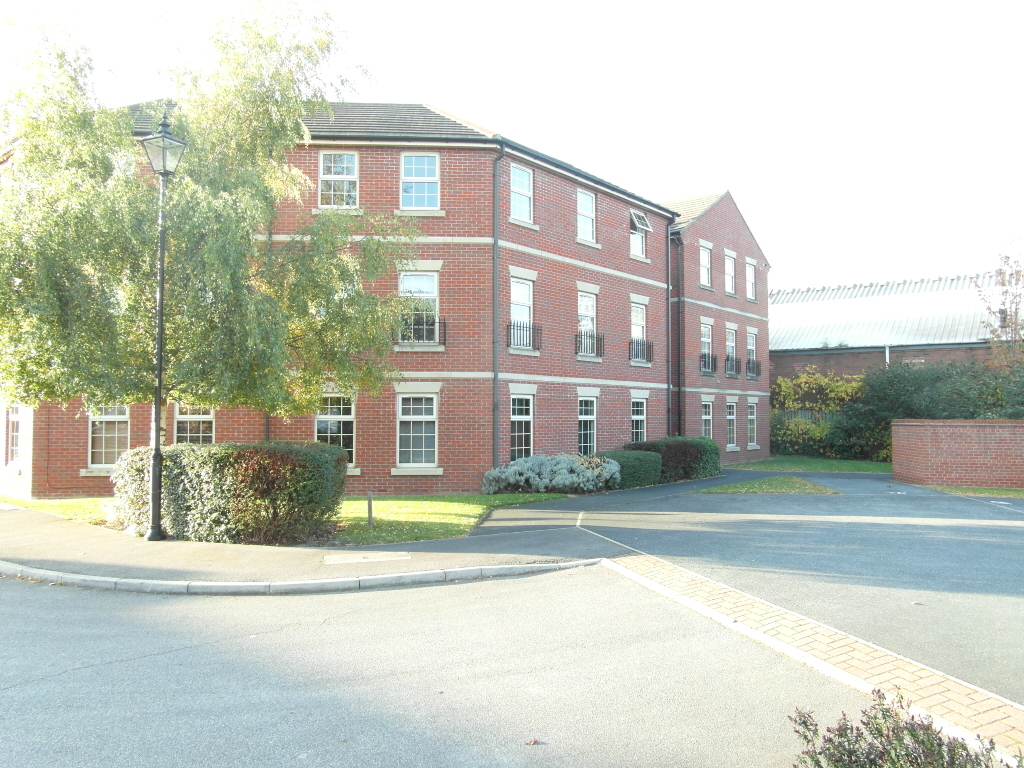 2 Bedroom Apartment Sold in Wakefield, WF2