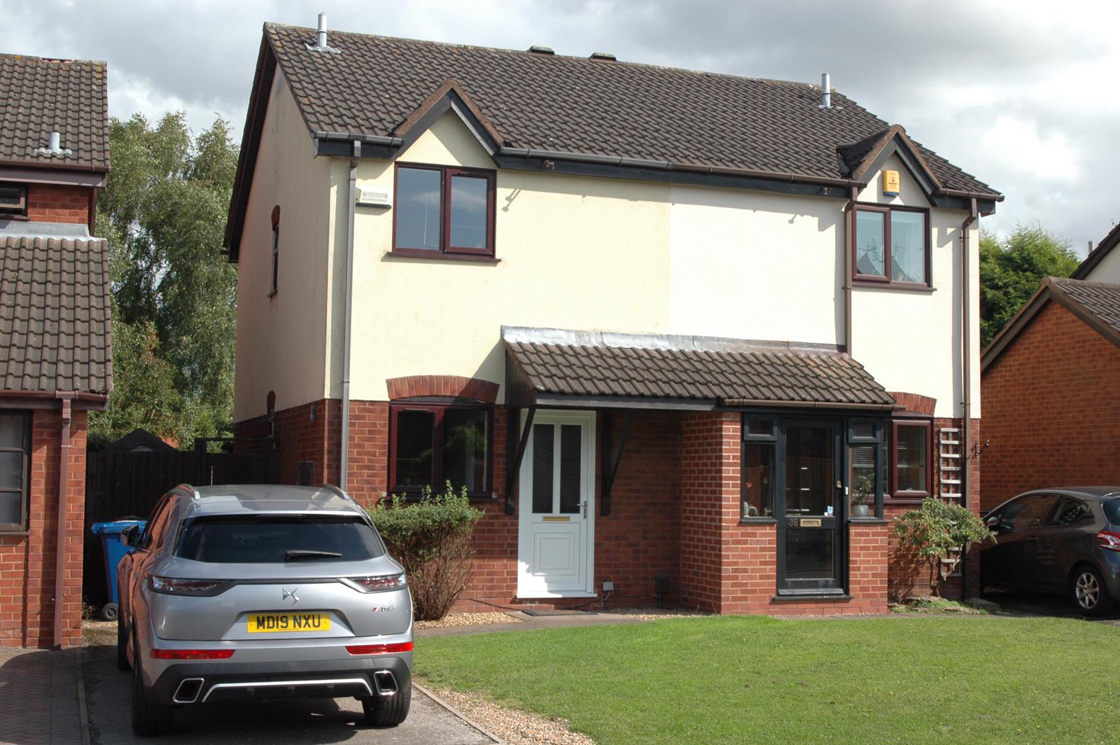 2 Bedroom SemiDetached House Let in Lichfield, WS14