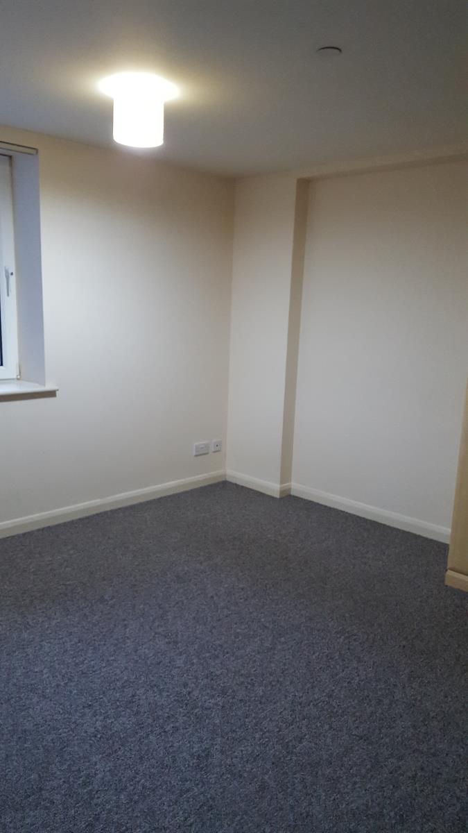 2 Bedroom Serviced Apartments Let in Northampton, NN1
