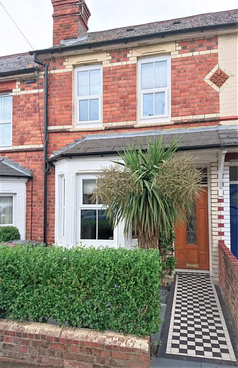 3 Bedroom Terraced House Sold In Reading Rg30