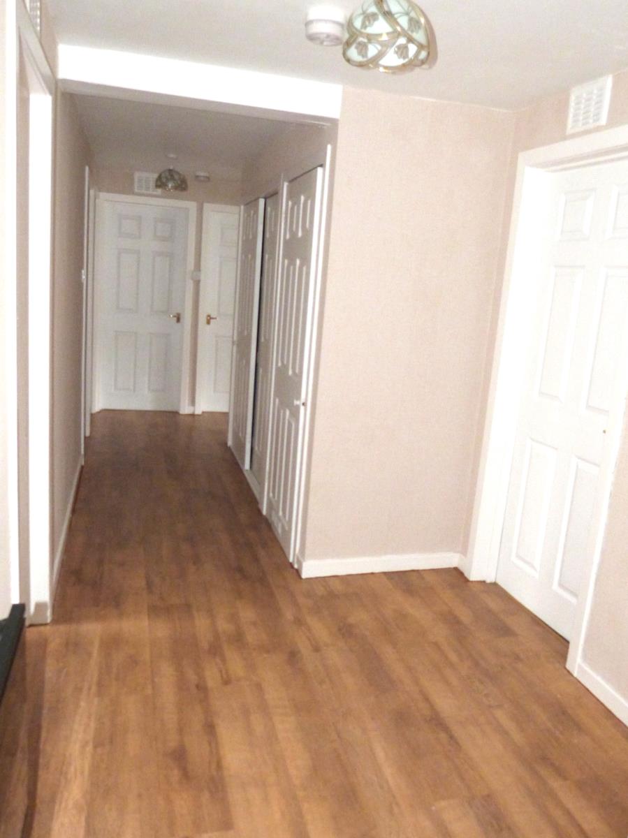 4 Bedroom Flat Sold in Tillicoultry, FK13