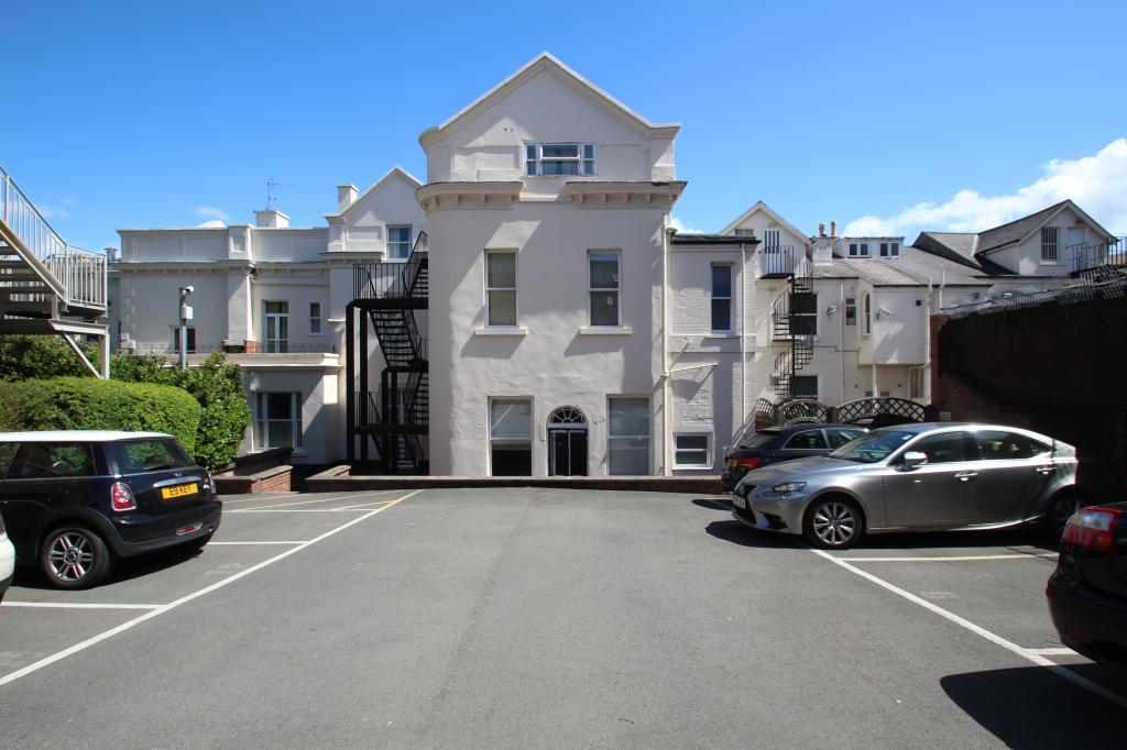 2 Bedroom Flat Let in Nottingham, NG1