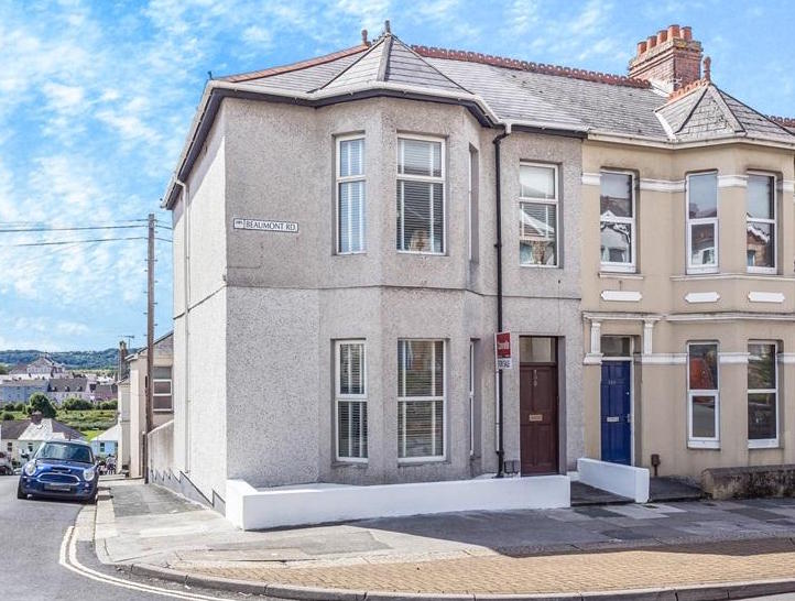 4 Bedroom End Terraced House Sold in Plymouth, PL4