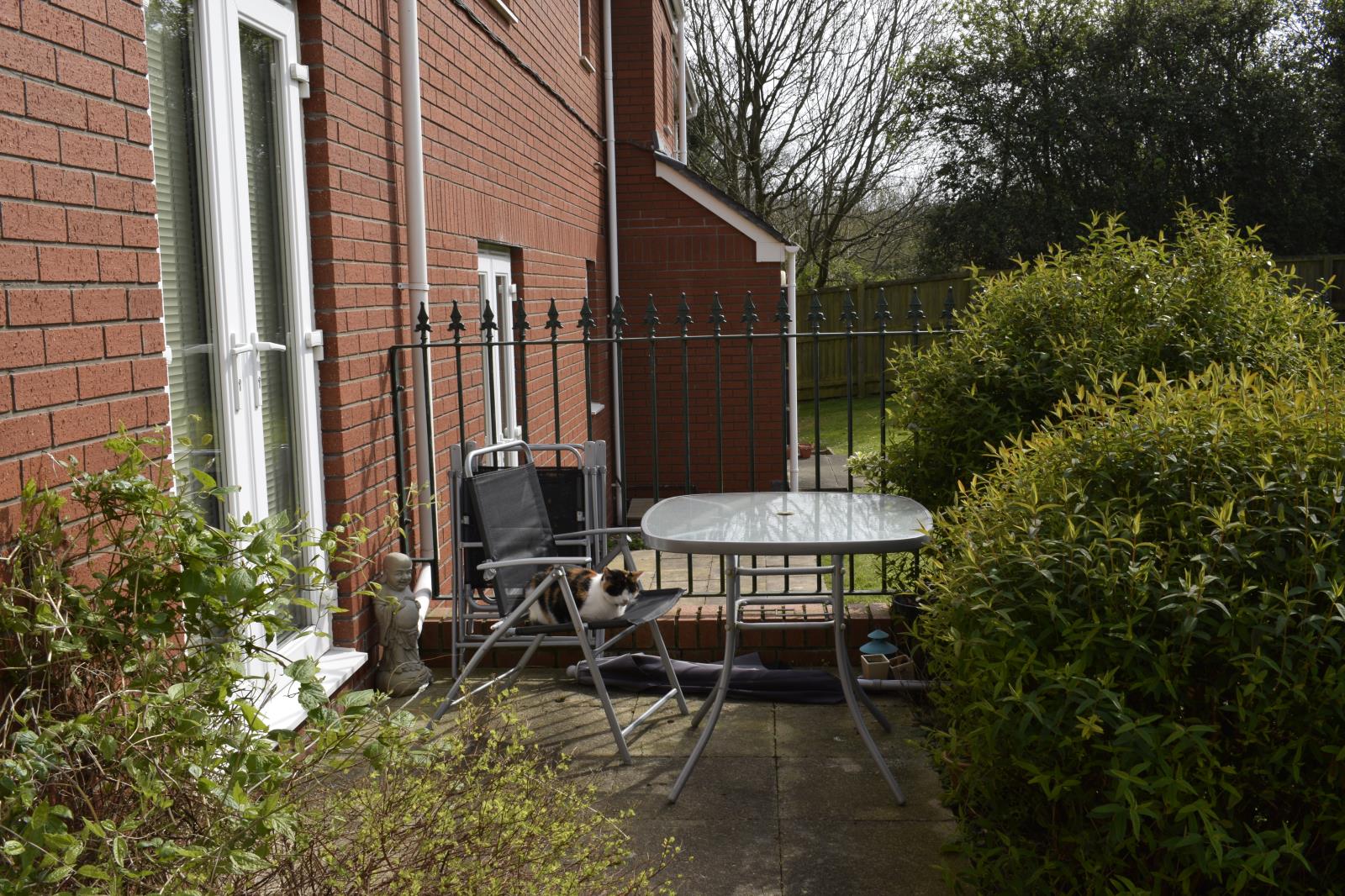 1 Bedroom Ground Floor Flat Let in Bristol, BS10