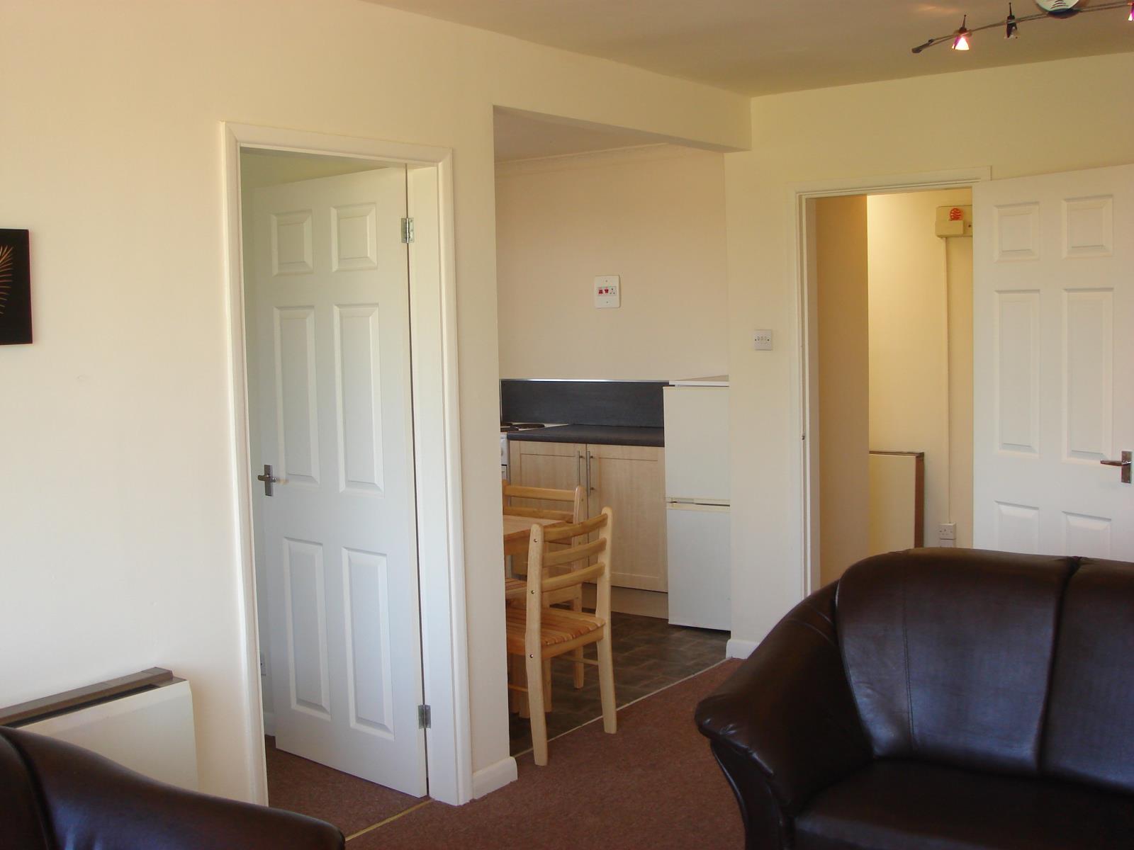 1 Bedroom Flat Let in Loughborough, LE12