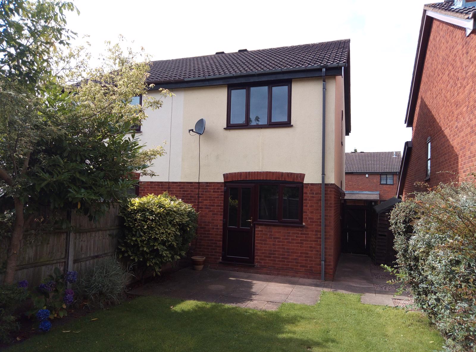 2 Bedroom SemiDetached House Let in Lichfield, WS14