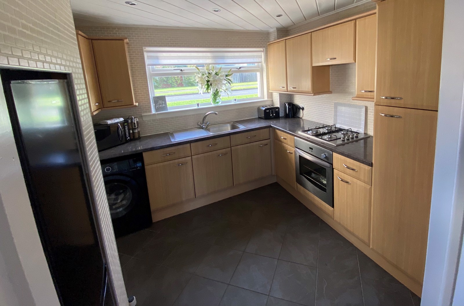 3 Bedroom End Terraced House Sold in Prestwick, KA9