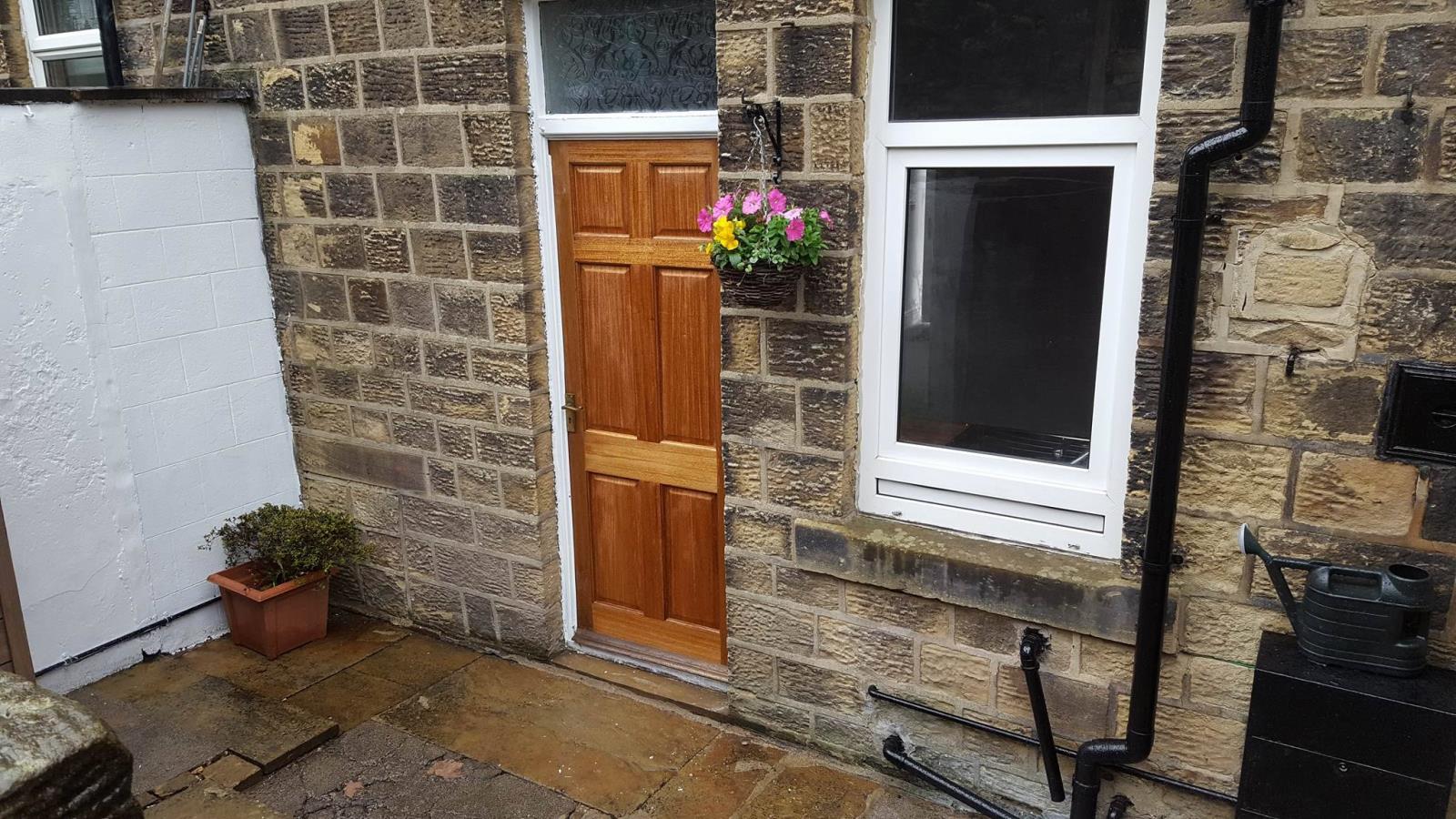 3 Bedroom Terraced House Sold in Keighley, BD22