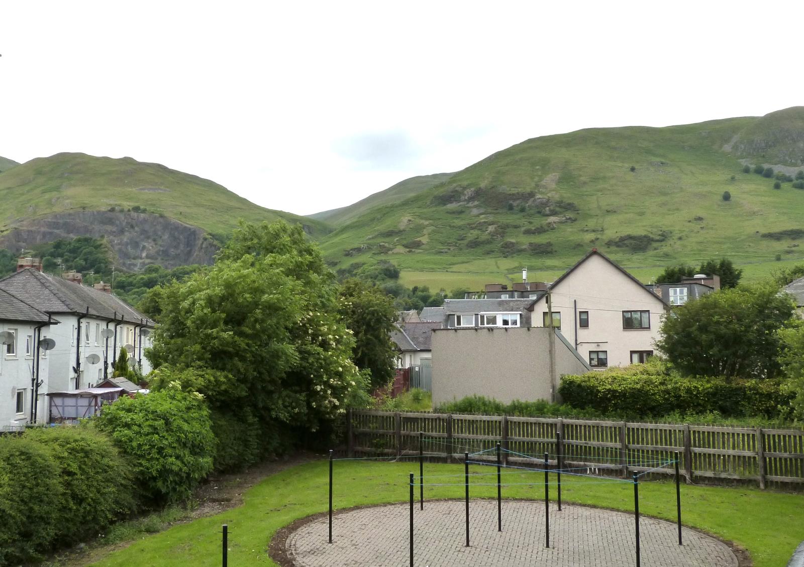 4 Bedroom Flat Sold in Tillicoultry, FK13