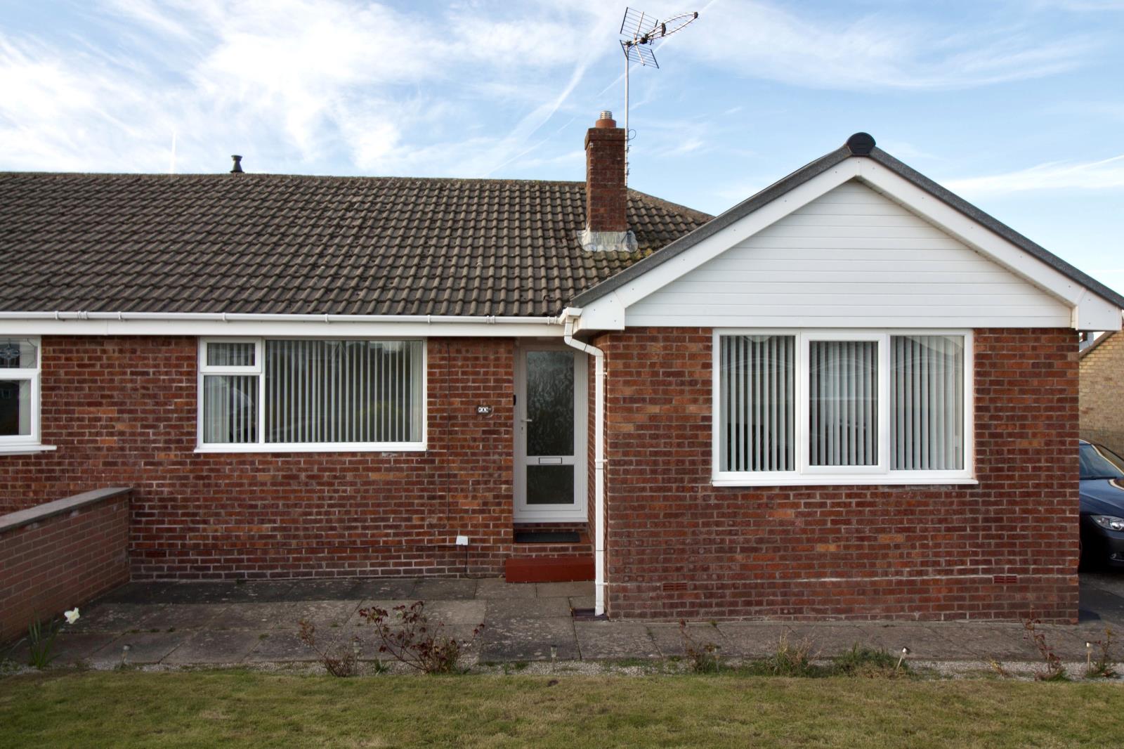 2 Bedroom Bungalow Let in BarrowinFurness, LA14