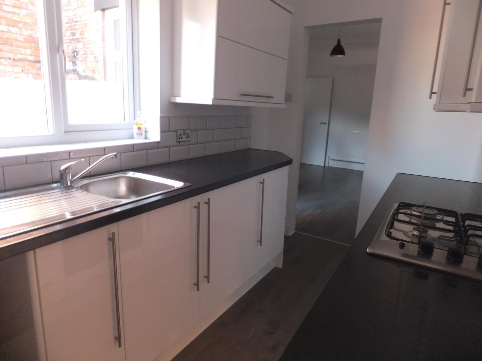 2 Bedroom Ground Floor Flat Let in South Shields, NE34