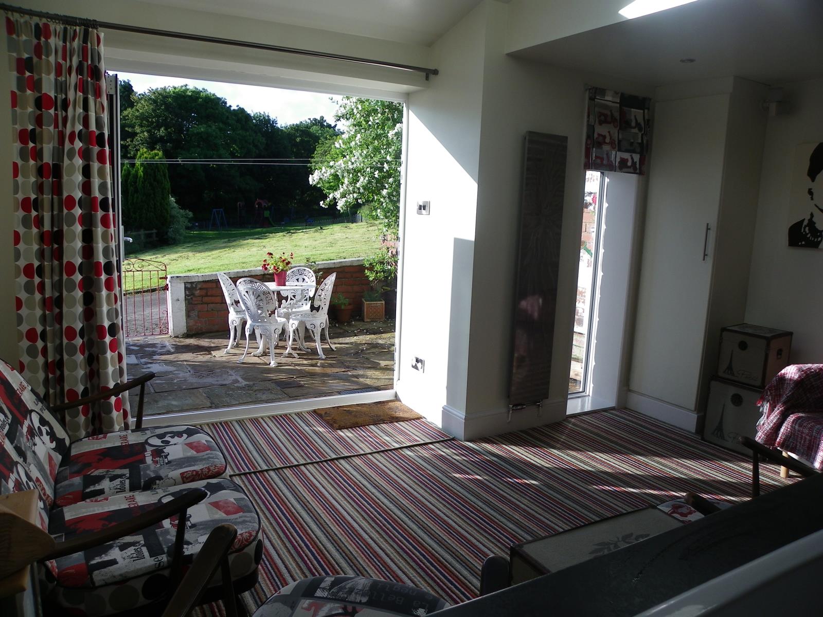 3 Bedroom Terraced House Sold in Barnoldswick, BB18