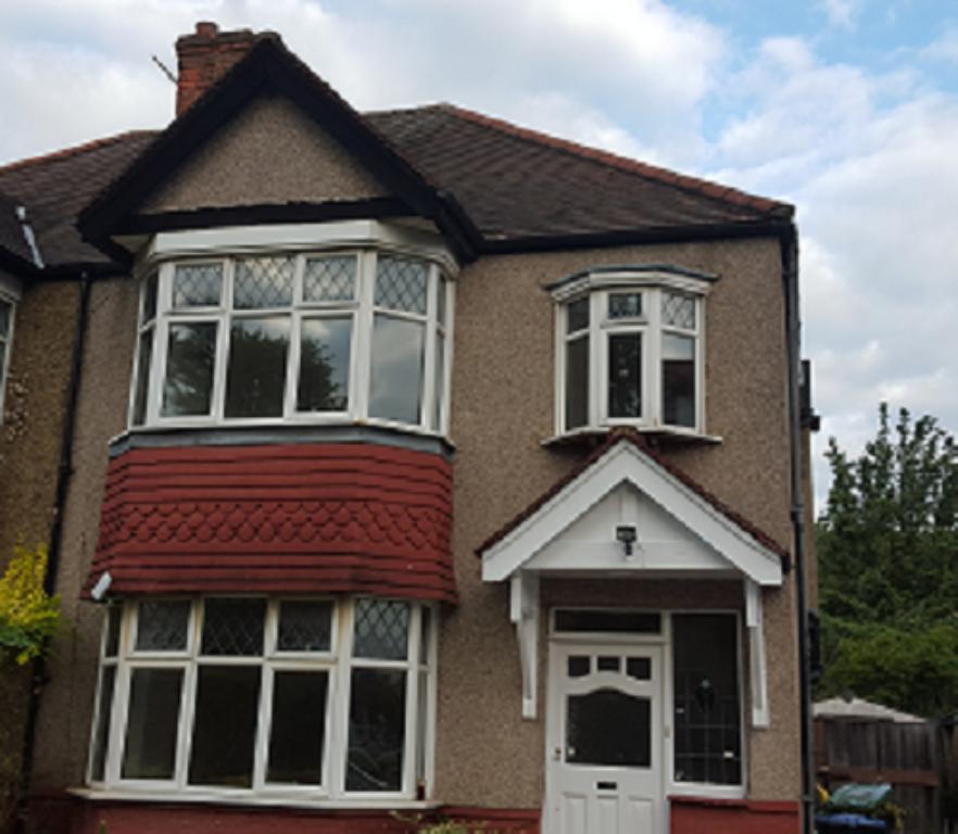 3 Bedroom SemiDetached House Let in Wembley, HA9