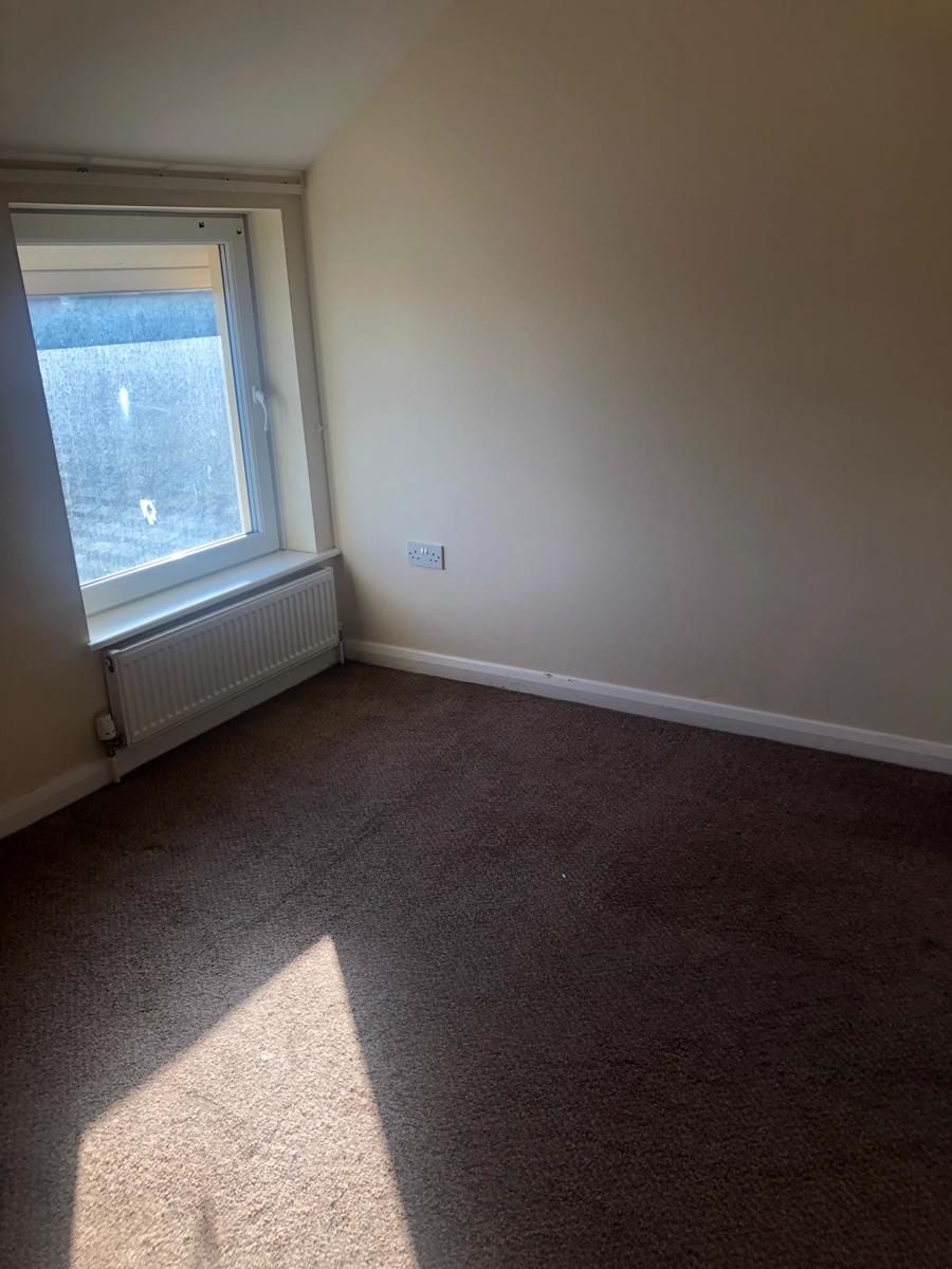 1 Bedroom Block Of Apartments Let in ThorntonCleveleys, FY5