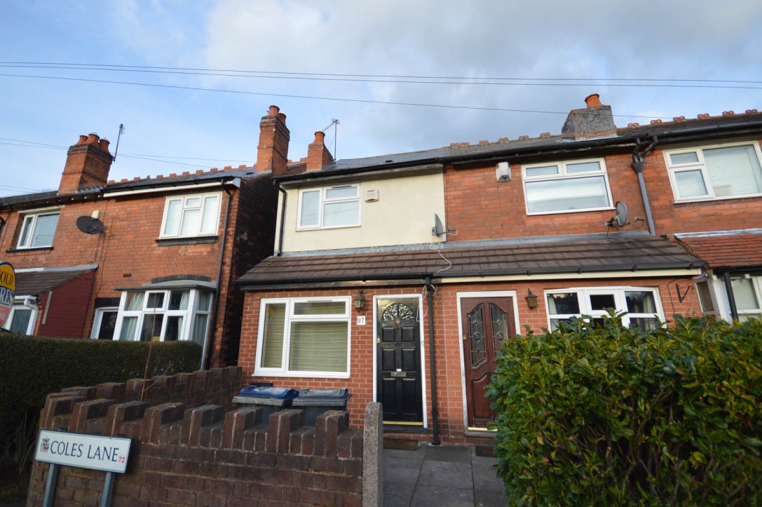 2 Bedroom End Terraced House Let in Sutton Coldfield, B72