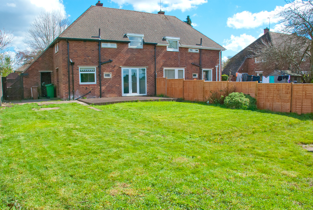 3 Bedroom SemiDetached House Let in Scunthorpe, DN17