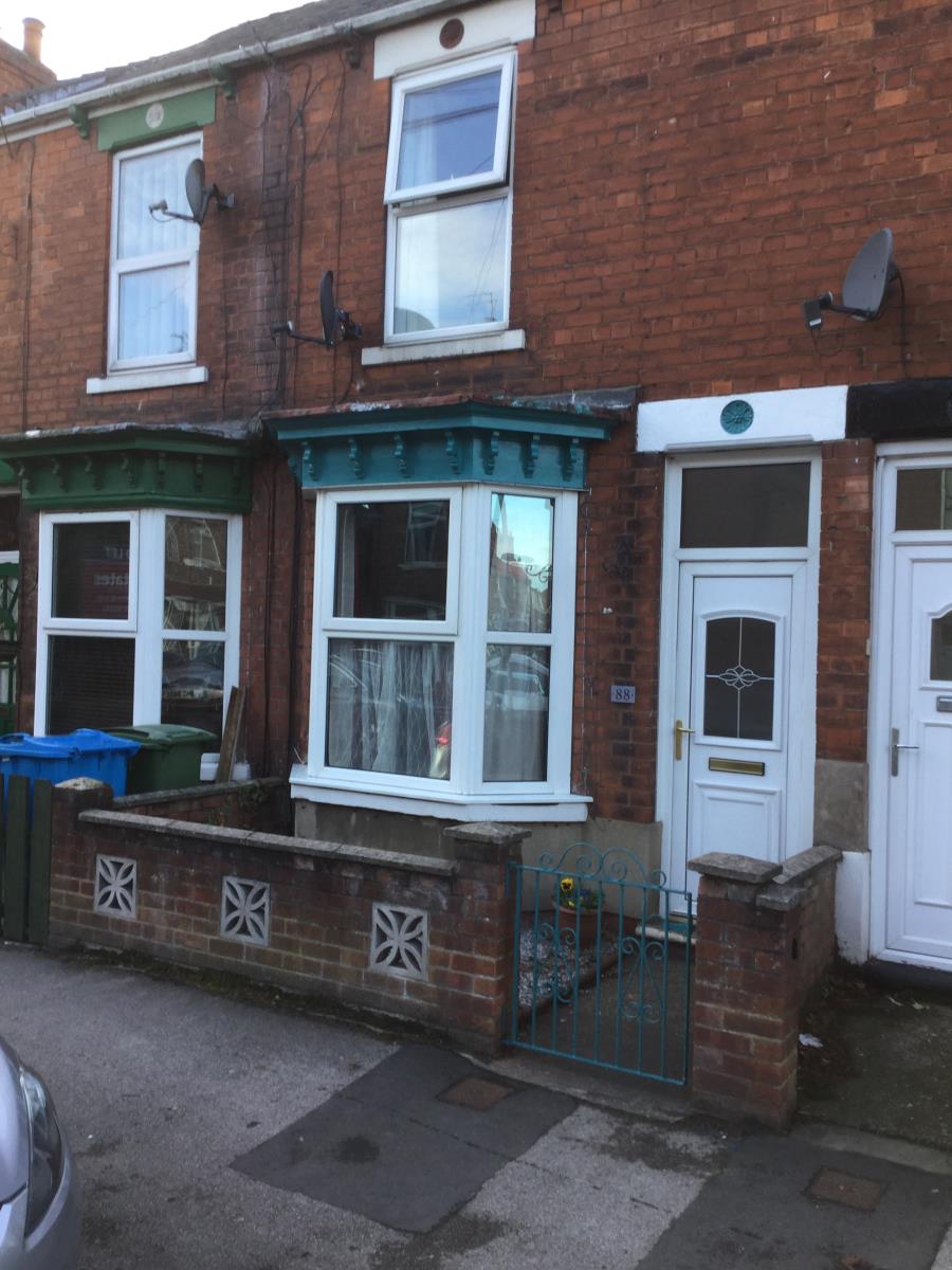 2 Bedroom Terraced House Sold in Beverley, HU17