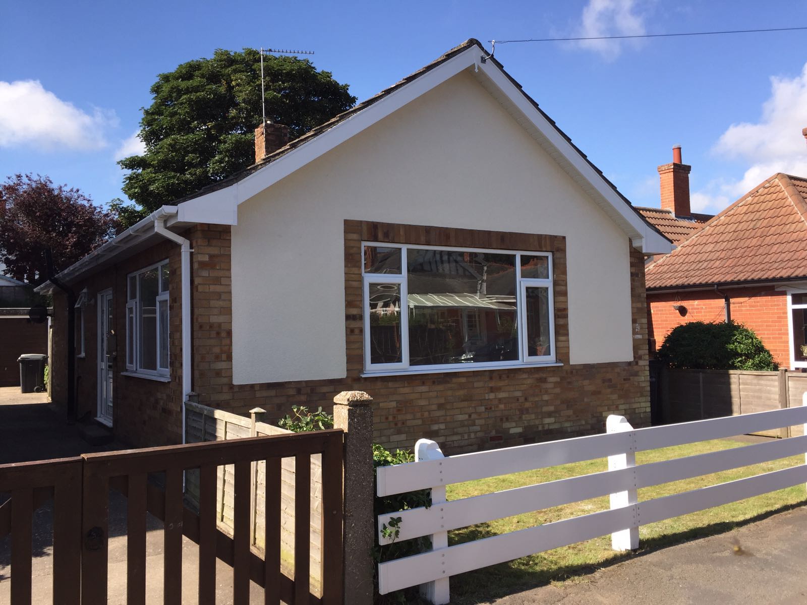 2 Bedroom Detached Bungalow Sold in Skegness, PE25
