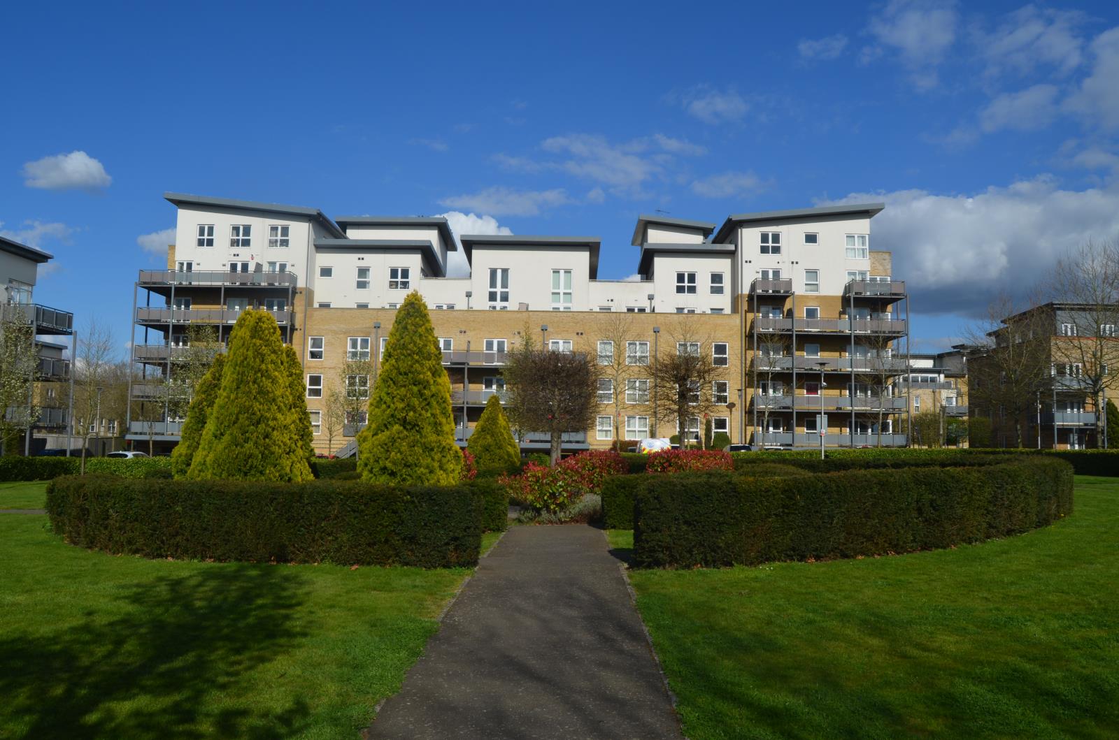 2 Bedroom Apartment Let in Watford, WD18