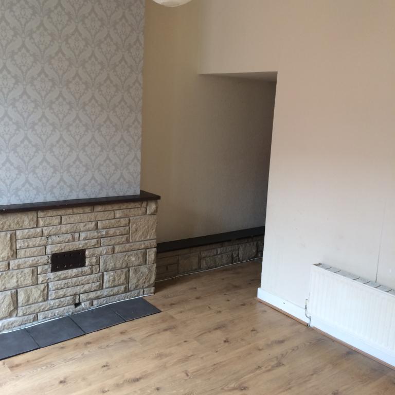 3 Bedroom Terraced House Let in Burnley, BB10