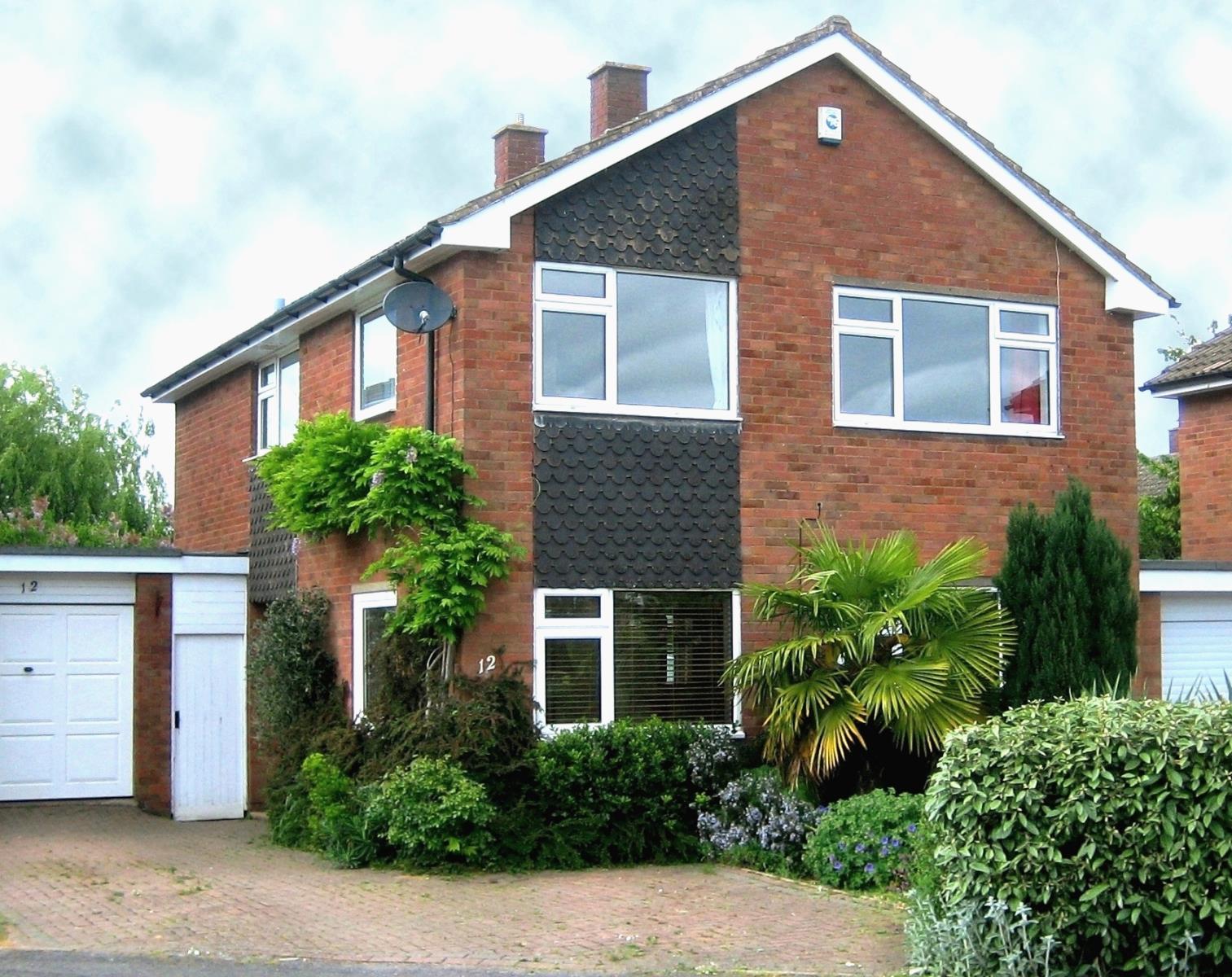 4 Bedroom LinkDetached House Sold in Harpenden, AL5