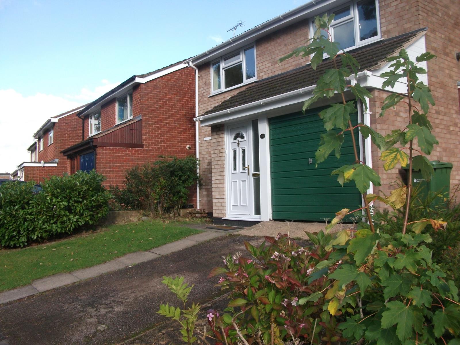 4 Bedroom Detached House Let in RossonWye, HR9