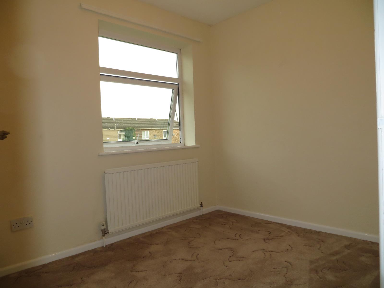 2 Bedroom Terraced House Sold in ClactononSea, CO16