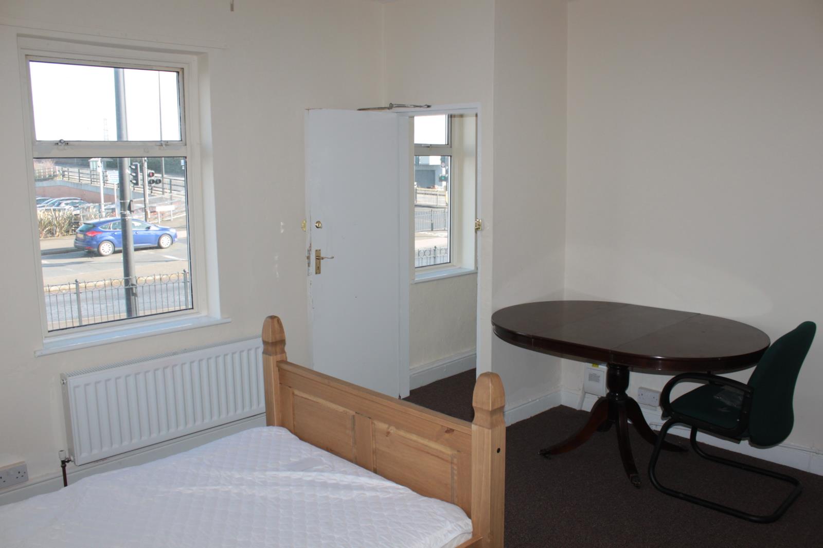 1 Bedroom House Share/Rent A Room Let in Loughborough, LE11