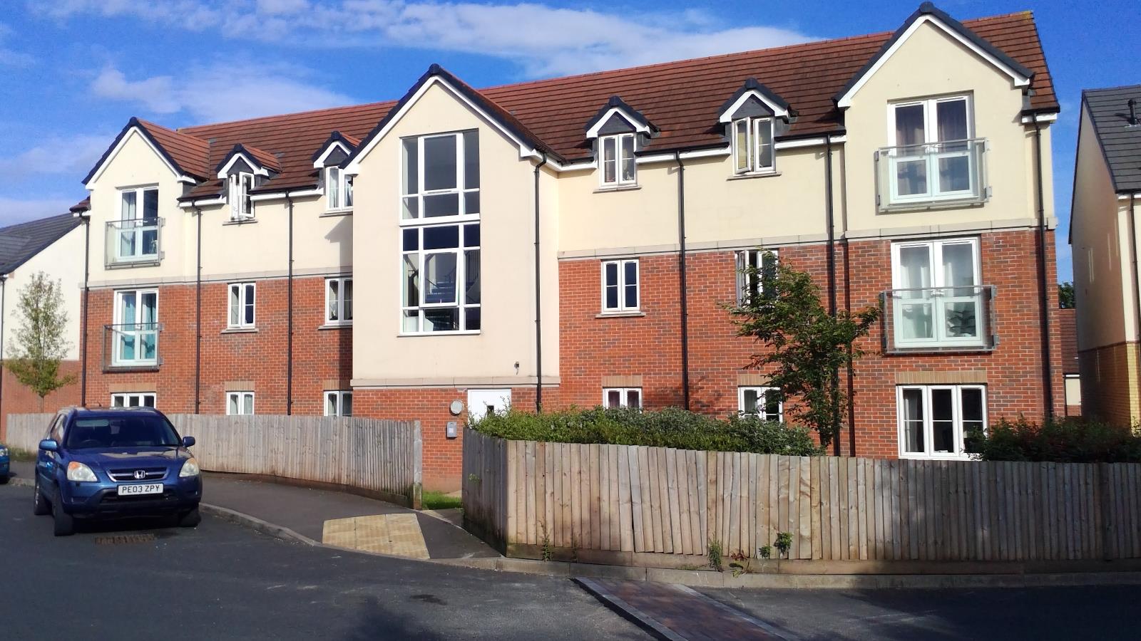 2 Bedroom Flat Let in Lydney, GL15