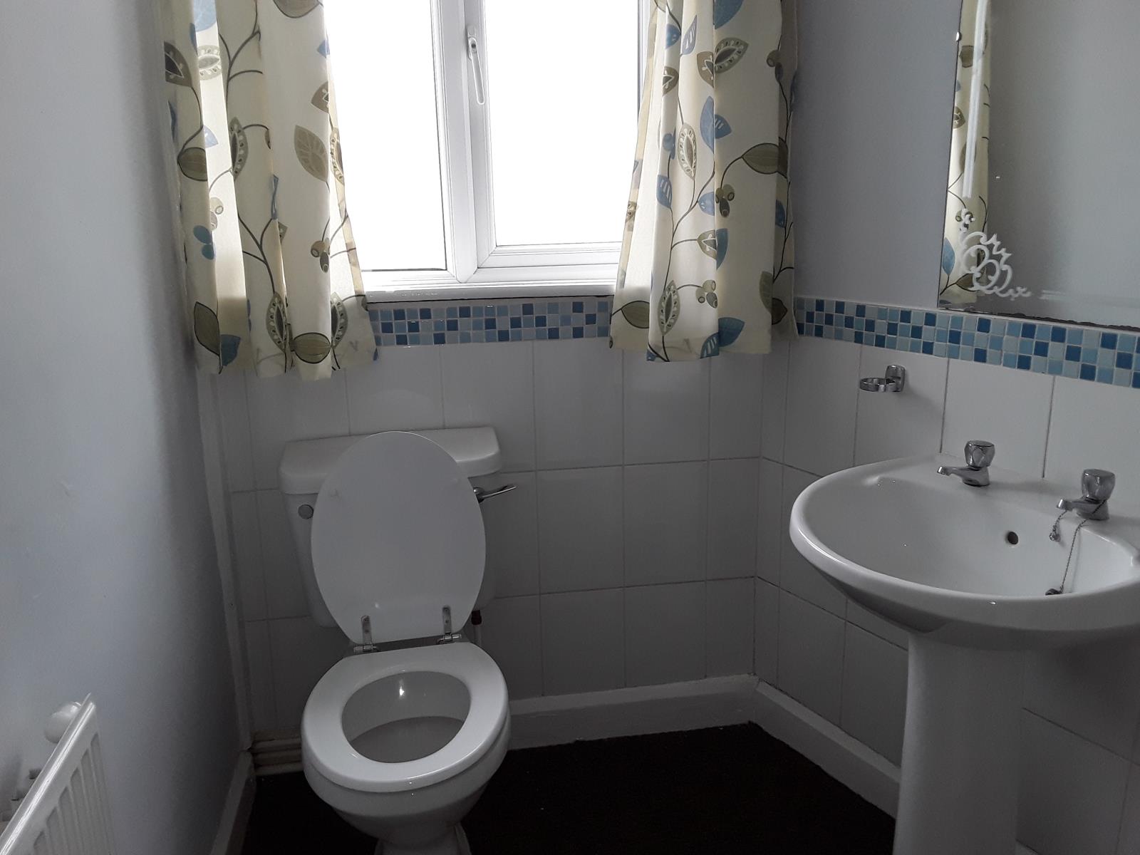 1 Bedroom Flat Let in Elland, HX5