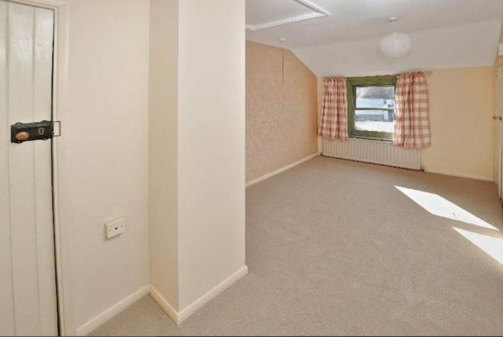 2 Bedroom Terraced House Sold in Thame, OX9