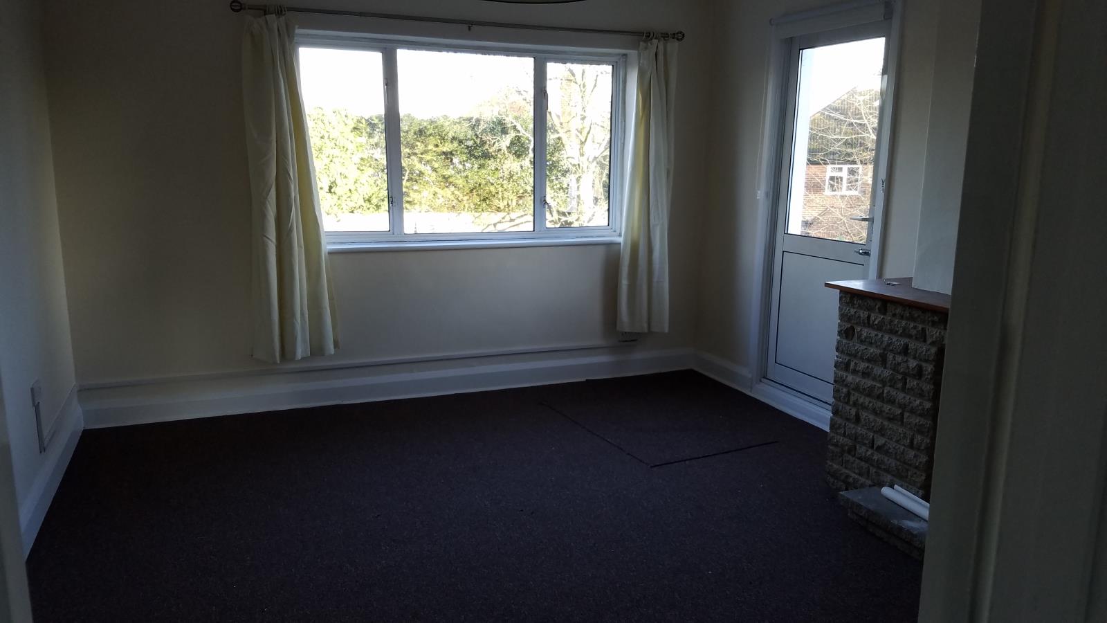 1 Bedroom Flat Let in Uxbridge, UB8
