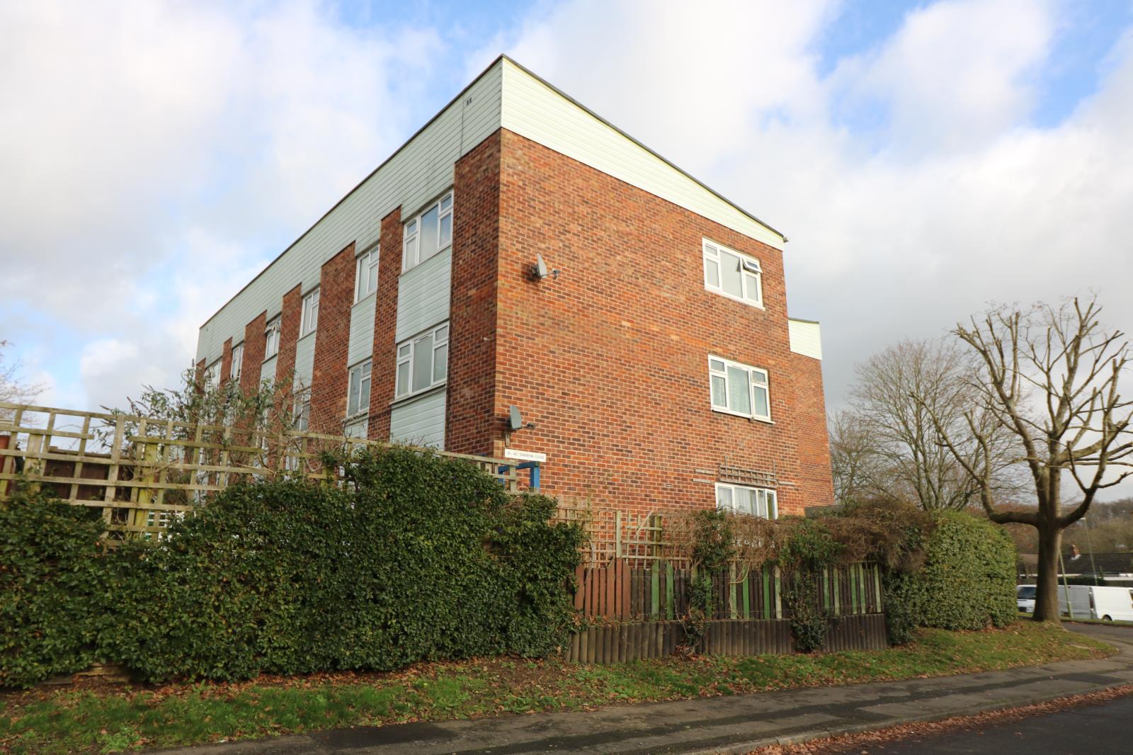 2 Bedroom Flat Let in Waterlooville, PO8