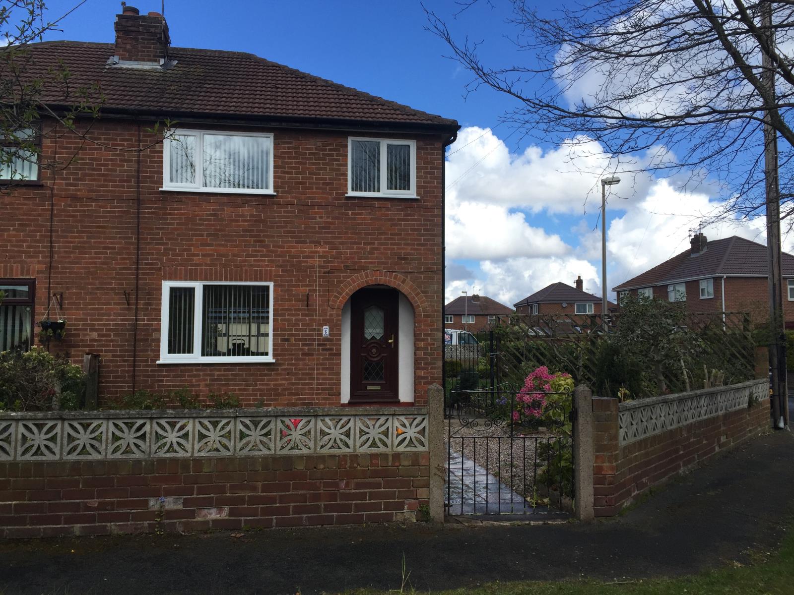 3 Bedroom SemiDetached House Let in Ellesmere Port, CH66