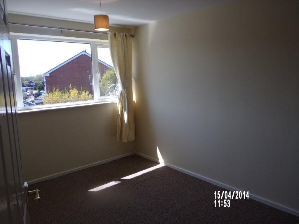 3 Bedroom LinkDetached House Sold in Cannock, WS11