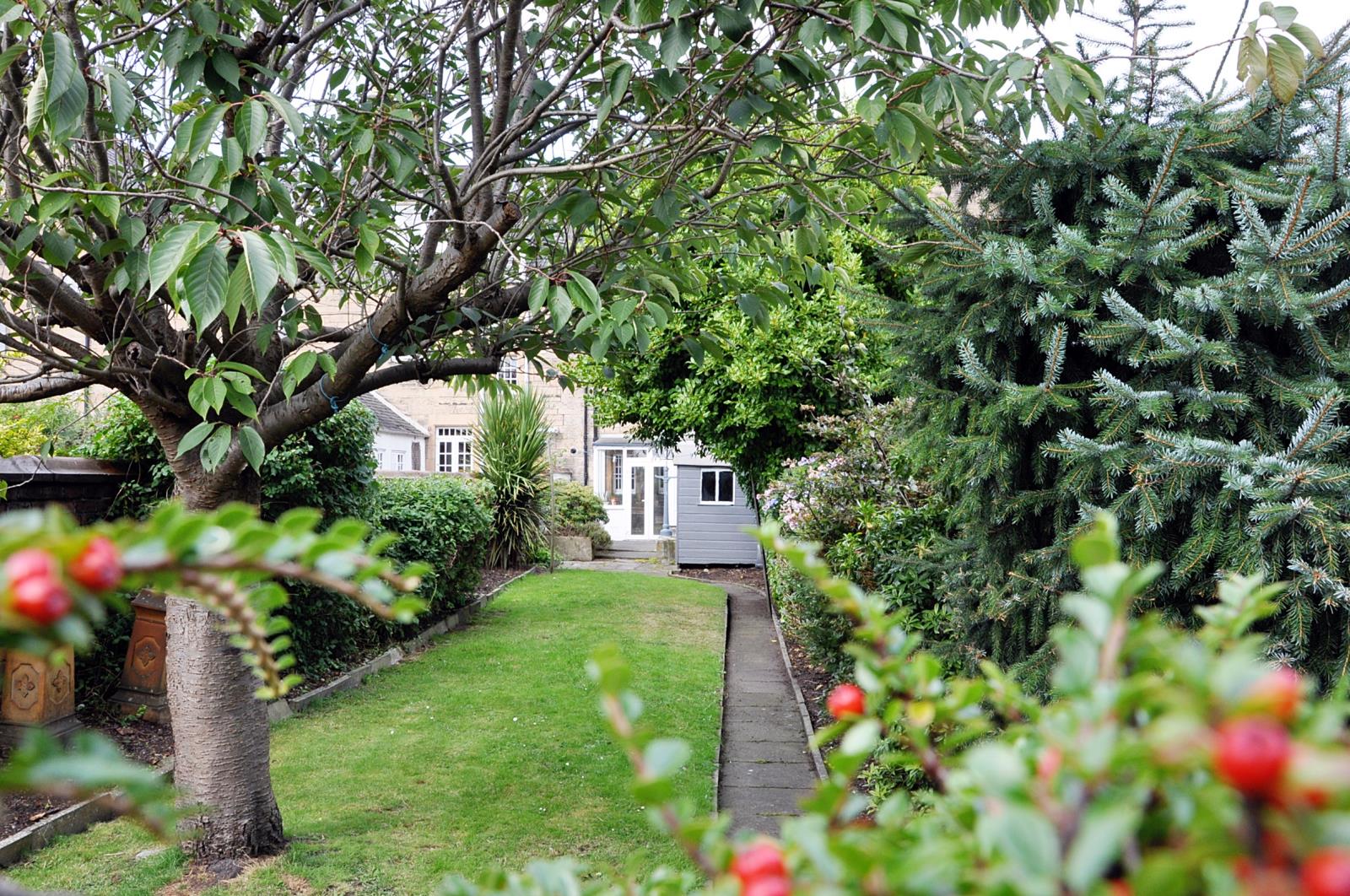 4 Bedroom Terraced House Sold in Edinburgh, EH3