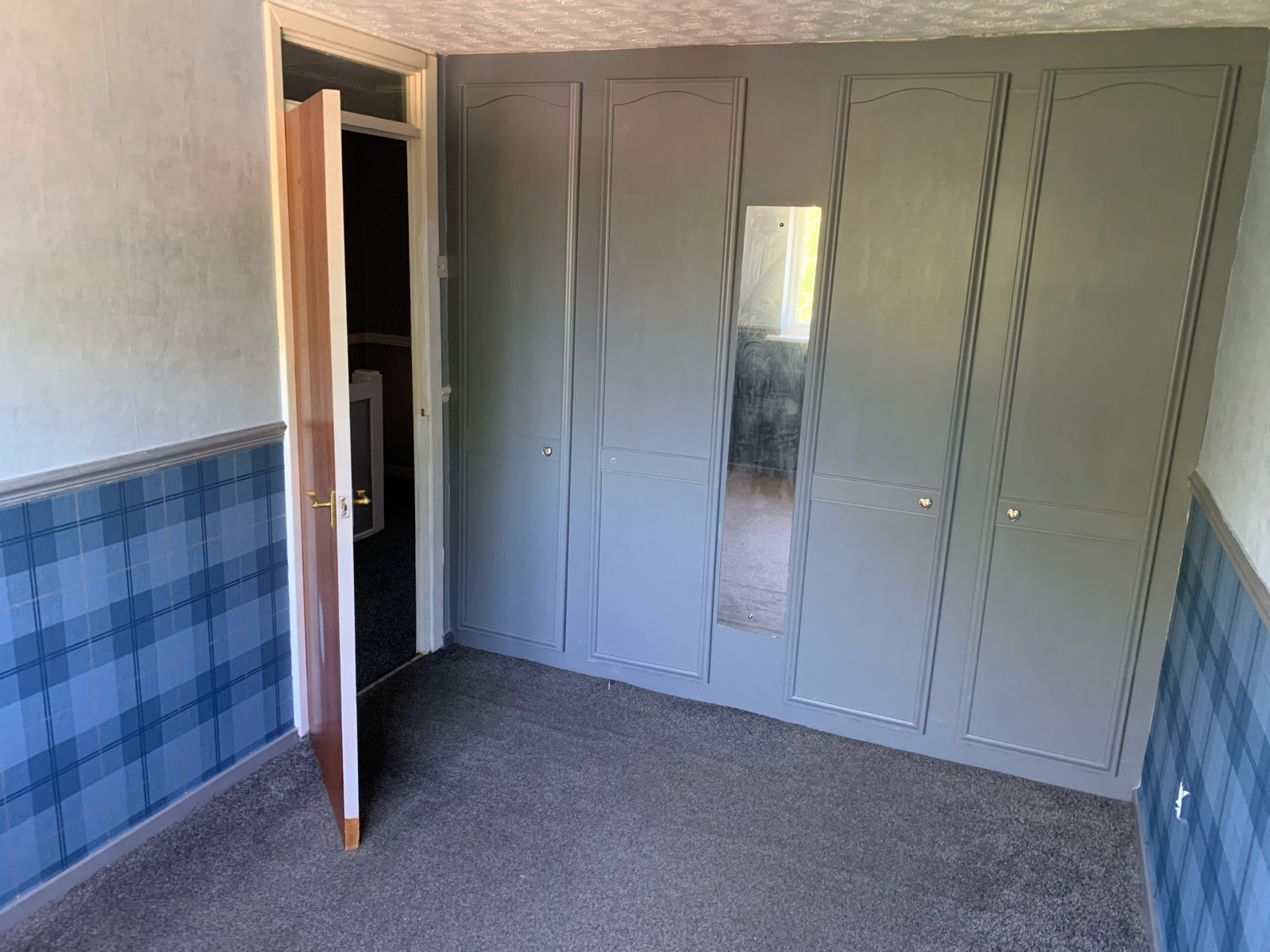 3 Bedroom Terraced House Let in Walsall, WS3