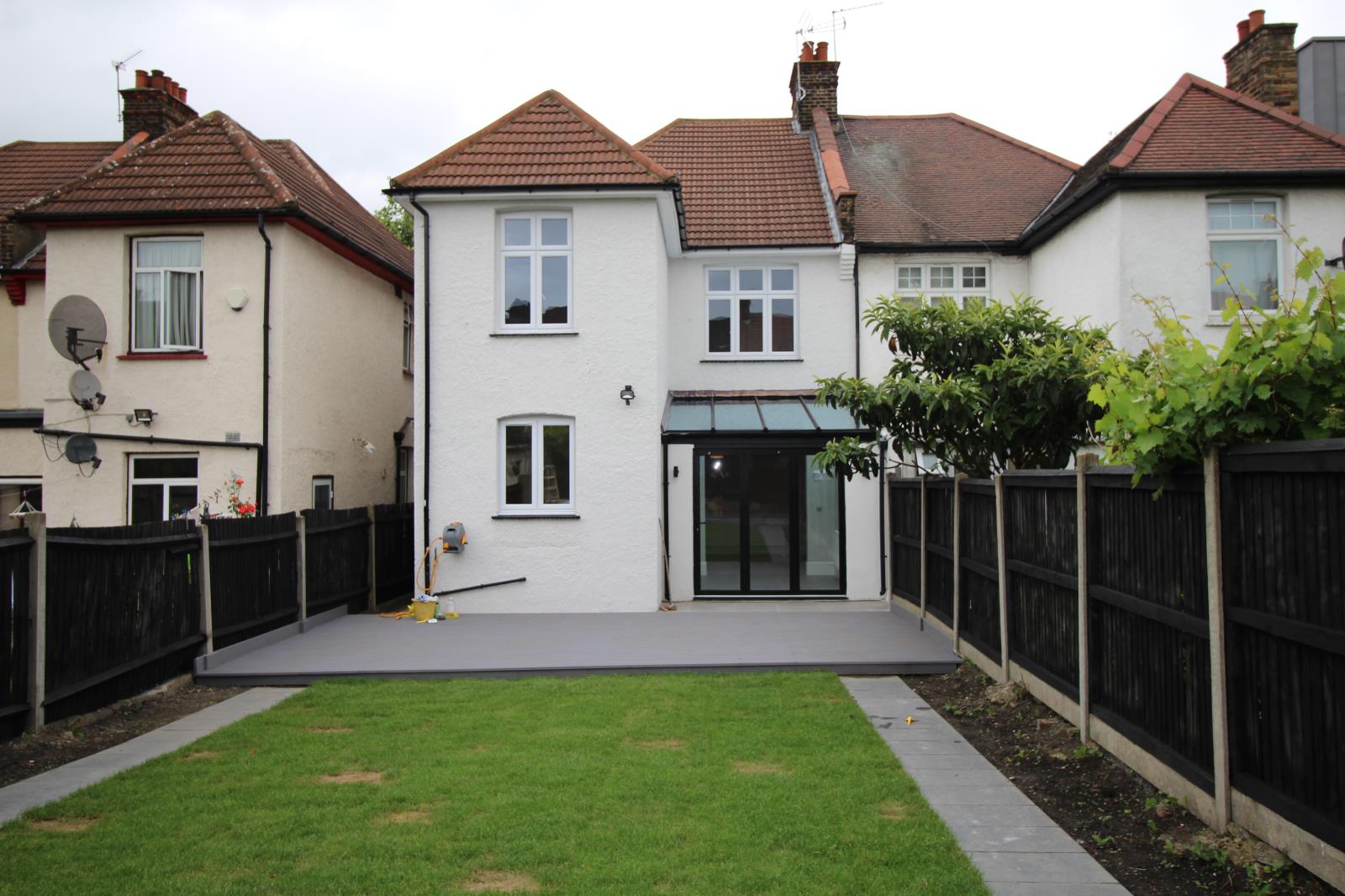 4 Bedroom SemiDetached House Sold in London, NW10