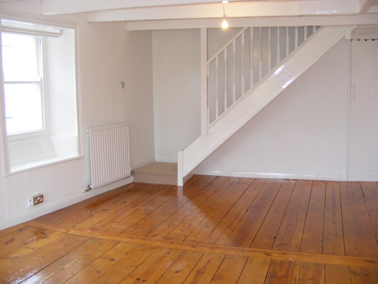 3 Bedroom Commercial Property Sold in Camborne, TR14