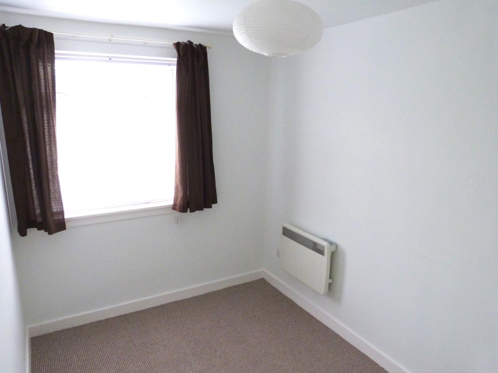 4 Bedroom Flat Sold in Tillicoultry, FK13