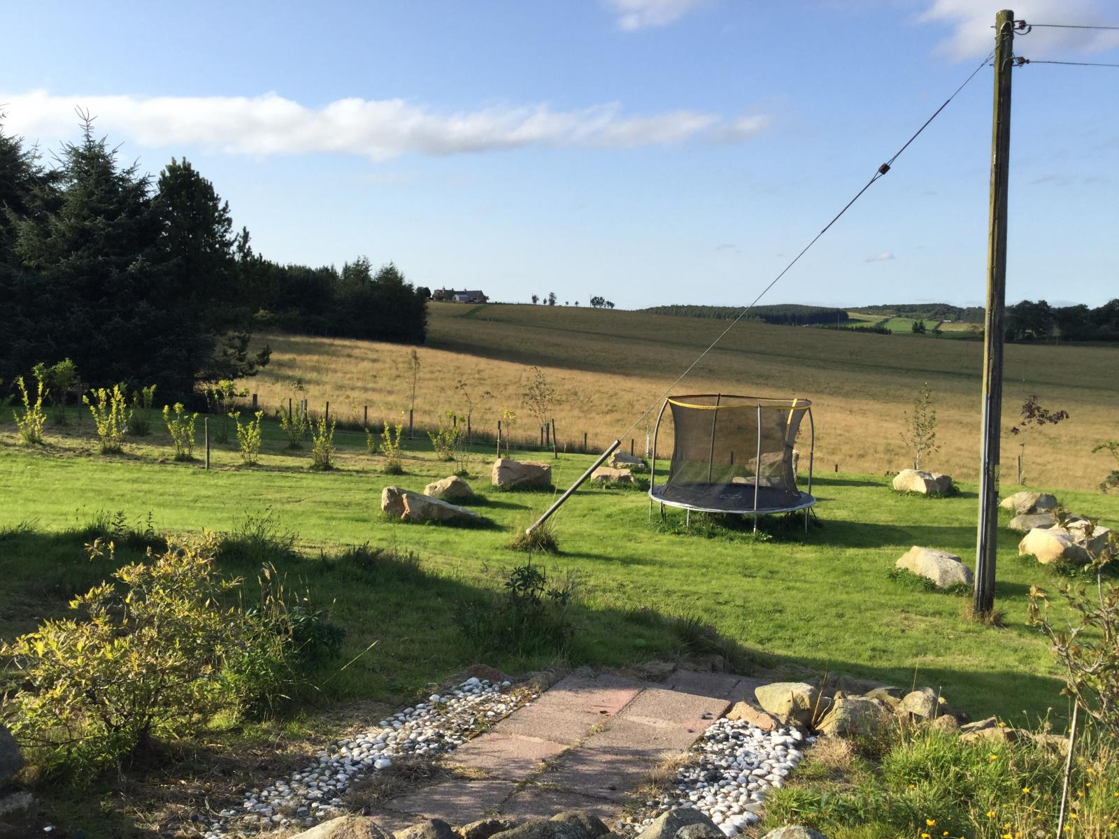 4 Bedroom Bungalow Let in Inverurie, AB51