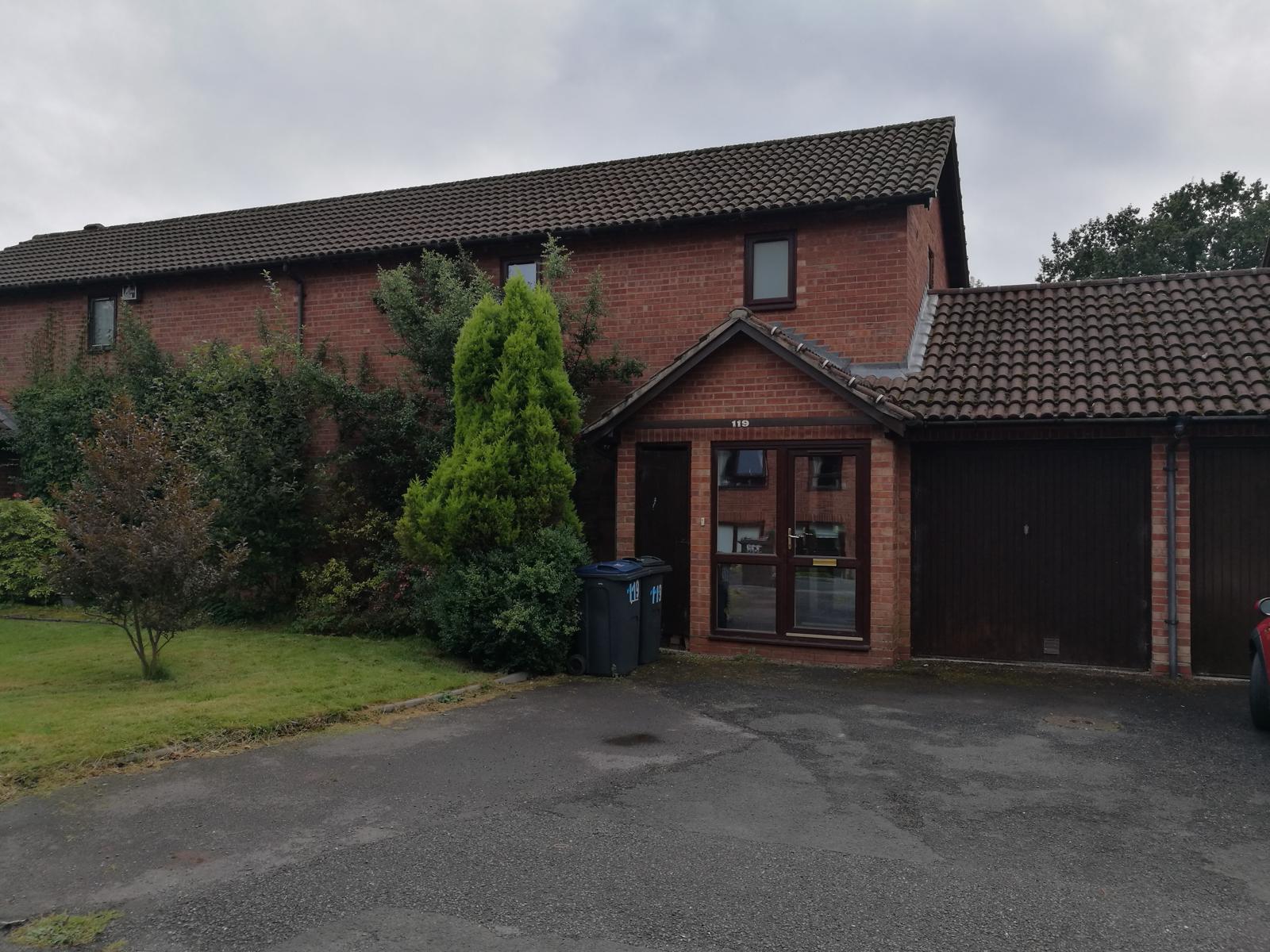 3 Bedroom SemiDetached House Let in Birmingham, B30