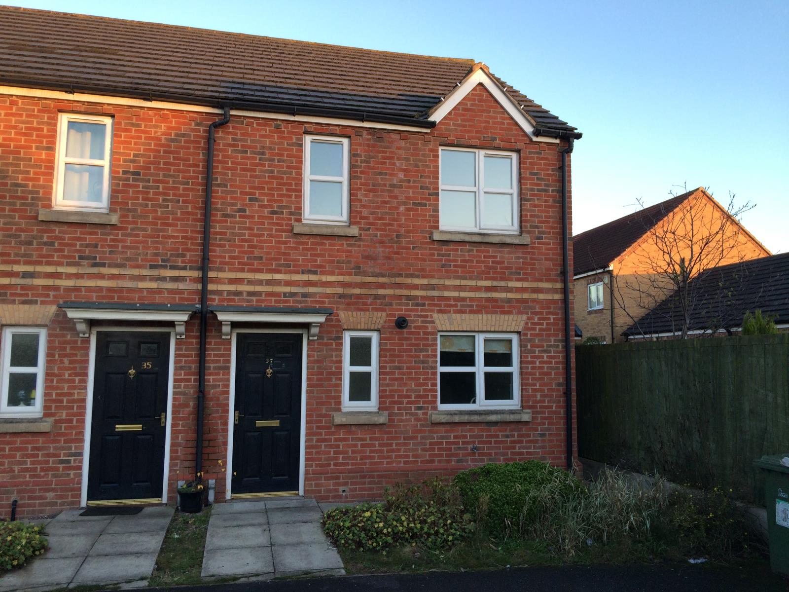 3 Bedroom SemiDetached House Let in Scunthorpe, DN17