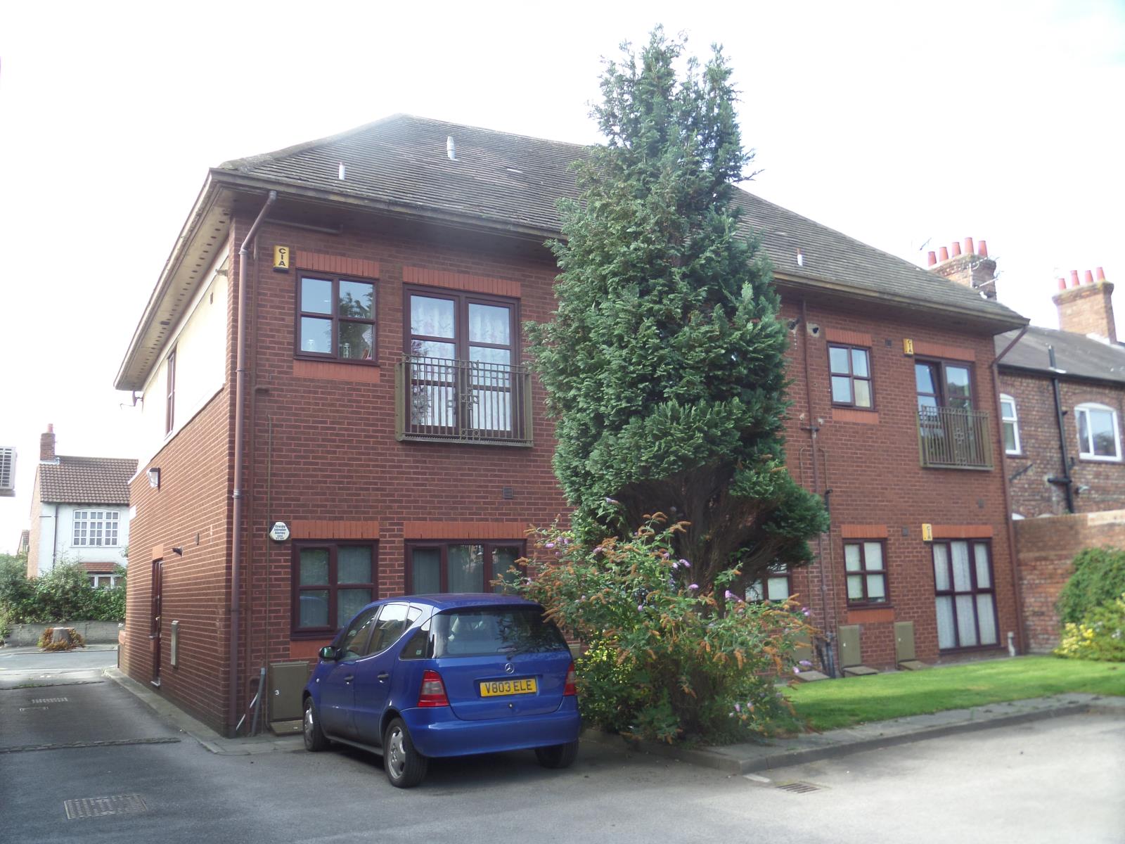 1 Bedroom Ground Floor Flat Let in Liverpool, L23