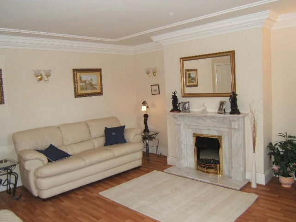1 Bedroom Apartment Let in Ellesmere Port, CH65